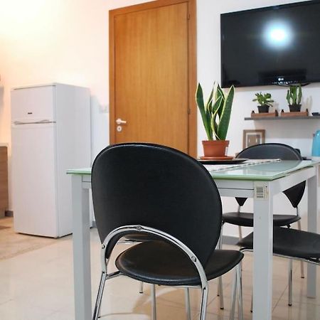Lincoln Apartment Palermo Buitenkant foto