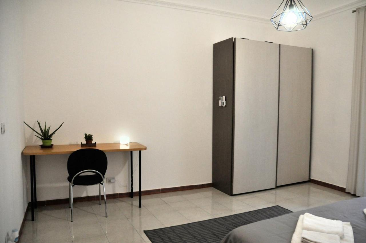 Lincoln Apartment Palermo Buitenkant foto